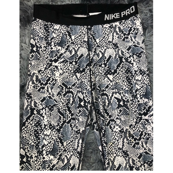 Nike pro leggings - Picture 4 of 7